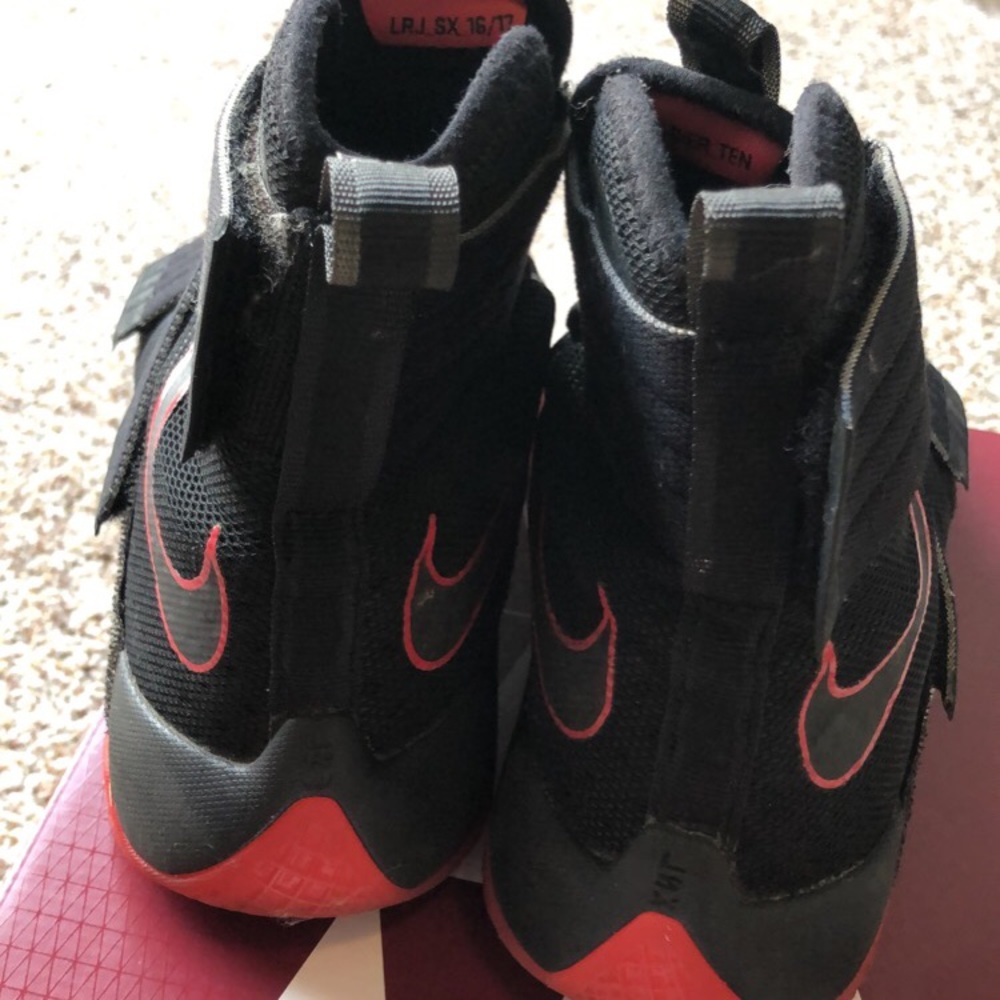 Lebron Soldier 10 SFG - Picture 3 of 4